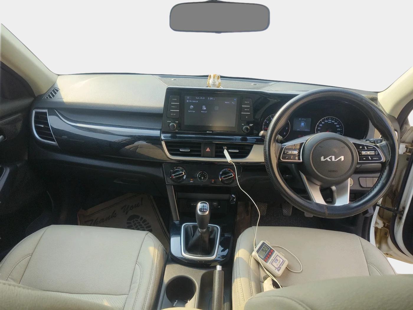 2021 KIA SELTOS HTK PLUS 1.5, Petrol, Manual, 1,13,934 km, interior