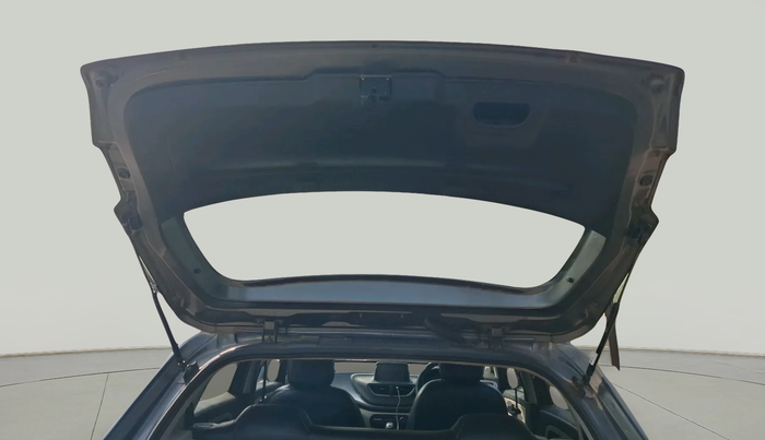 2022 Tata ALTROZ XT PETROL, Petrol, Manual, 1,01,837 km, exterior