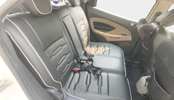 2016 Ford Ecosport TITANIUM 1.5L DIESEL, Diesel, Manual, 1,43,036 km, interior