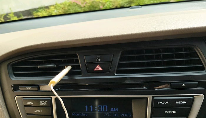 2015 Hyundai Elite i20 SPORTZ 1.2 (O), Petrol, Manual, 53,365 km, interior