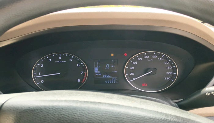 2015 Hyundai Elite i20 SPORTZ 1.2 (O), Petrol, Manual, 53,365 km, interior