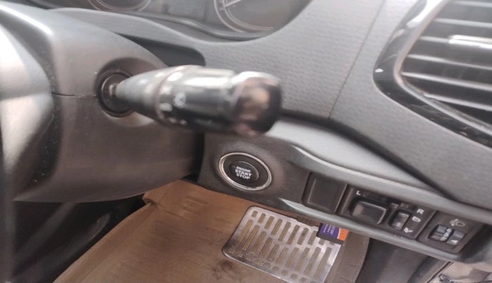 2019 Maruti Vitara Brezza ZDI PLUS AMT, Diesel, Automatic, 1,77,690 km, interior