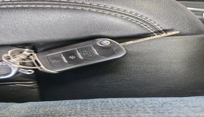 2022 Mahindra Thar LX PETROL HT 4WD AT, Petrol, Automatic, 78,737 km, interior