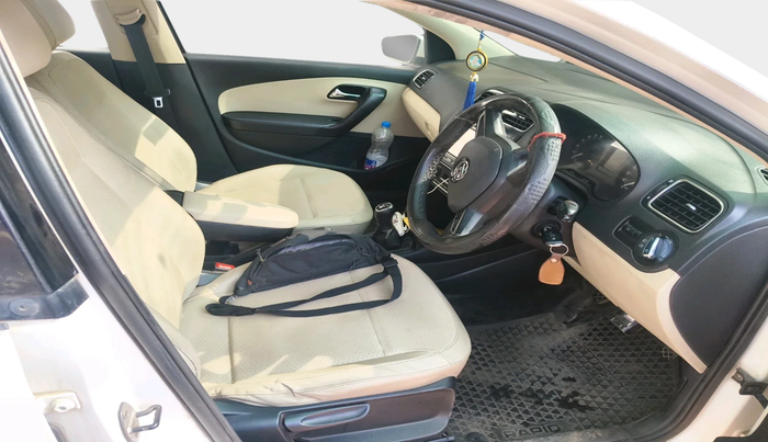 2017 Skoda Rapid STYLE 1.5 TDI, Diesel, Manual, 1,65,222 km, interior