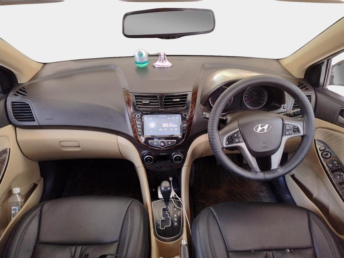 2016 Hyundai Verna 1.6 VTVT SX AT, Petrol, Automatic, 98,000 km, interior