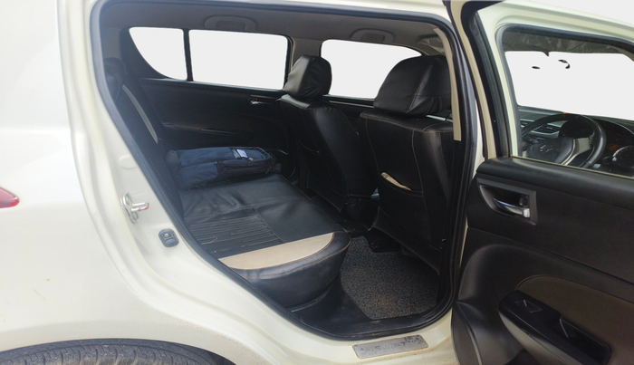 2015 Maruti Swift VDI, Diesel, Manual, 1,28,771 km, interior