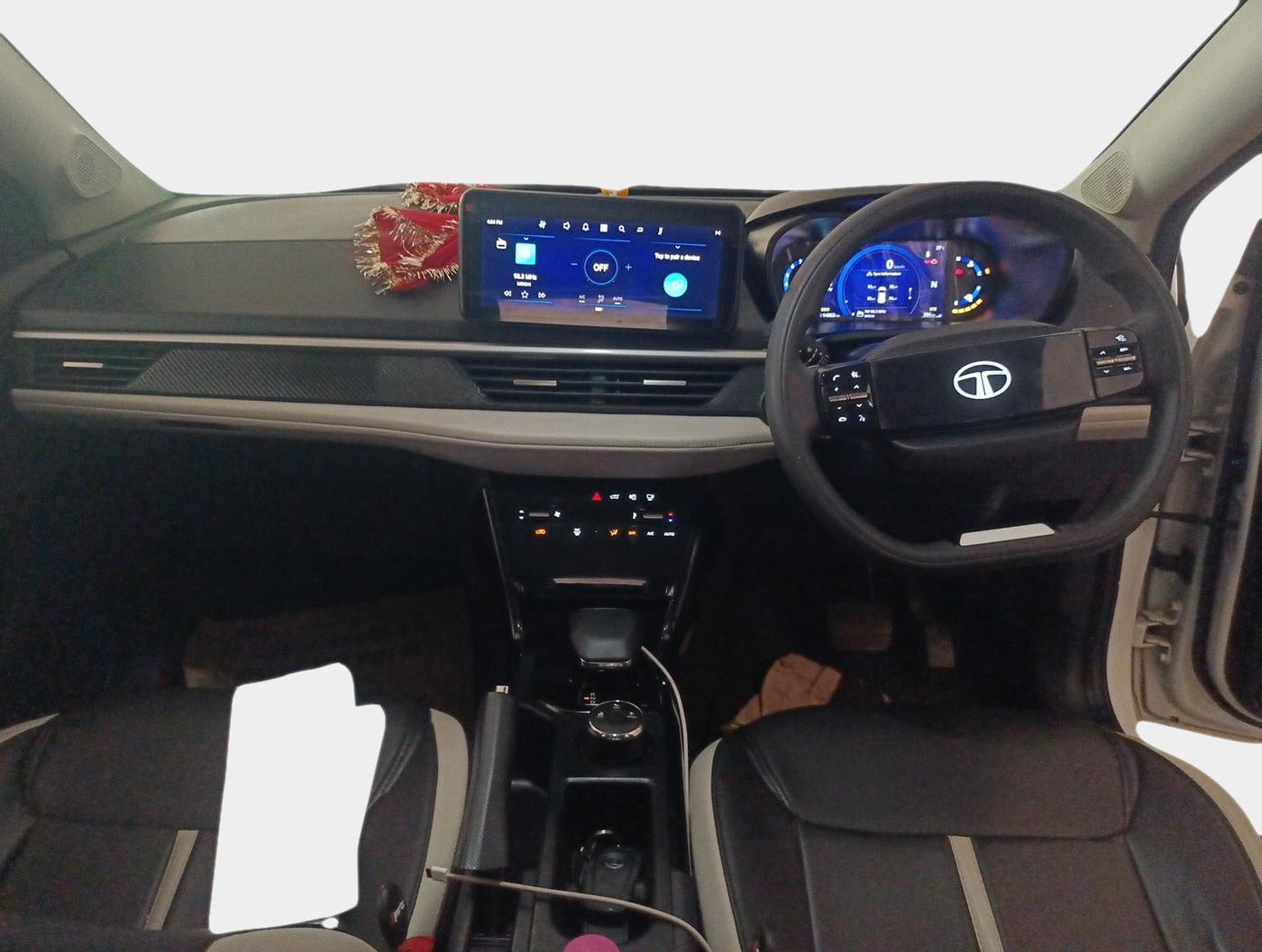 2023 Tata NEXON CREATIVE PLUS S 1.2 REVOTRON 6 AMT, Petrol, Automatic, 14,366 km, interior