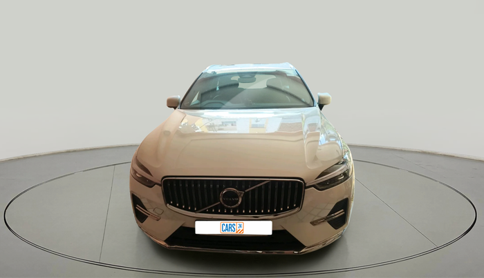 2025 Volvo XC 60 B5 Ultra, Petrol, Automatic, 25,148 km, exterior