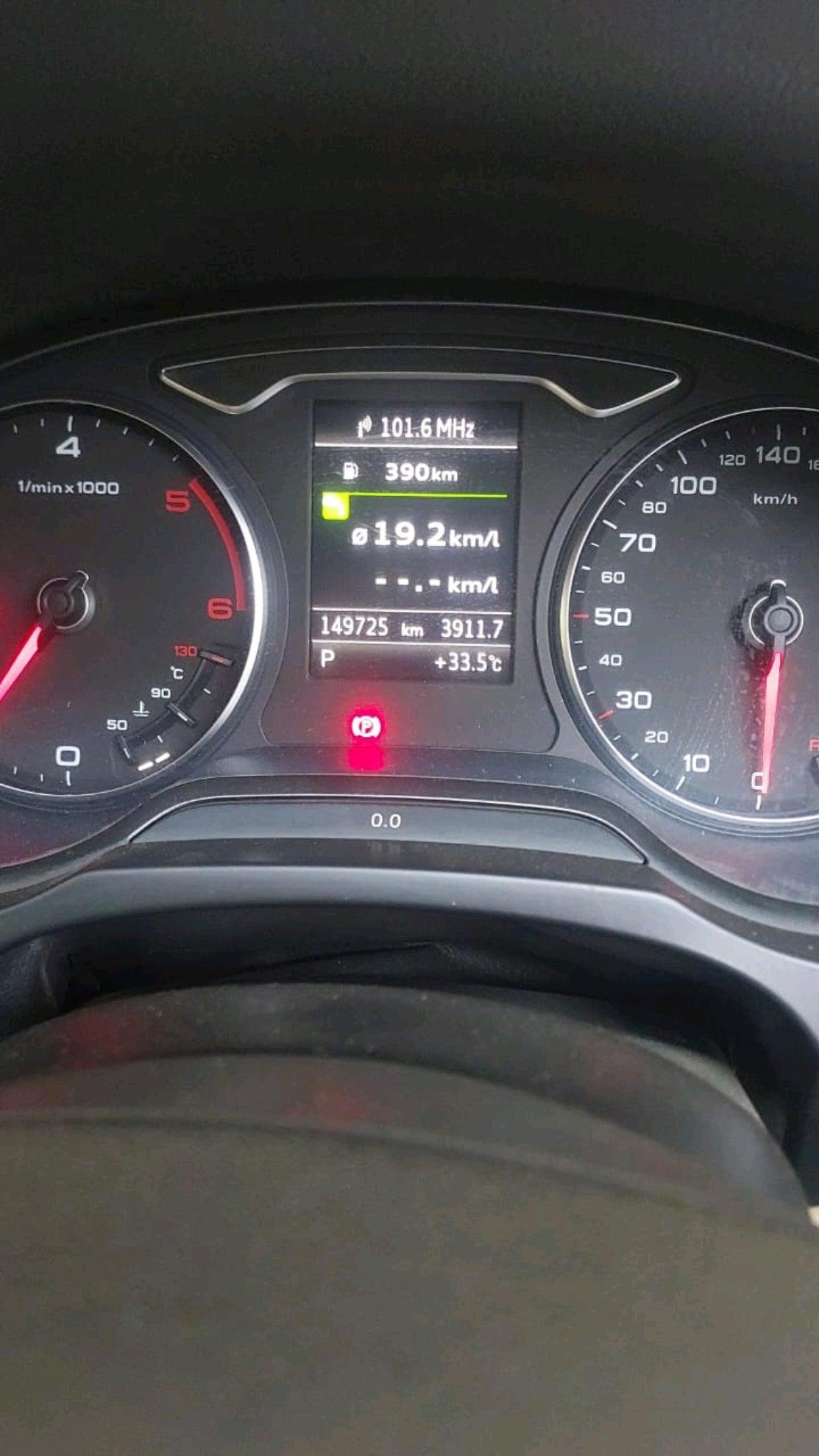 2014 Audi A3 2.0 TDI SLINE, Diesel, Automatic, 1,49,781 km, interior