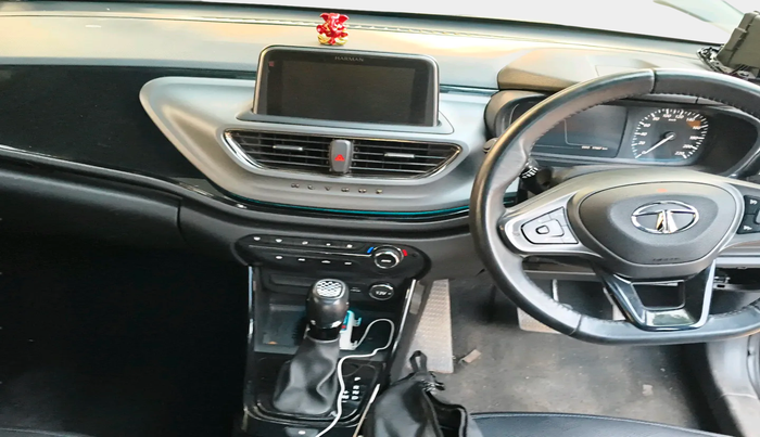 2023 Tata ALTROZ  XZA Plus Sunroof Dark Edition, Petrol, Automatic, 17,987 km, interior