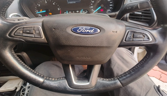 2018 Ford Ecosport TITANIUM 1.5L DIESEL, Diesel, Manual, 2,11,083 km, interior