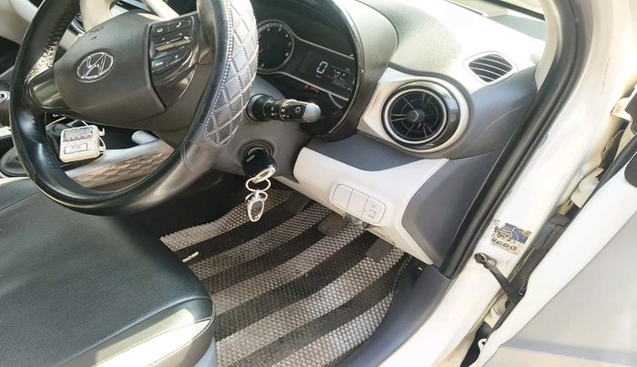 2020 Hyundai GRAND I10 NIOS SPORTZ 1.2 KAPPA VTVT, Petrol, Manual, 35,655 km, interior