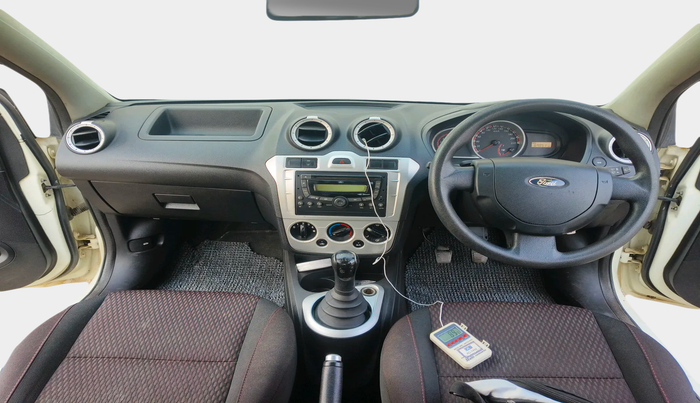 2010 Ford Figo ZXI 1.4 DIESEL, Diesel, Manual, 69,851 km, interior