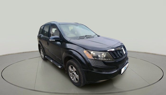 2014 Mahindra XUV500 W8, Diesel, Manual, 1,81,502 km, exterior