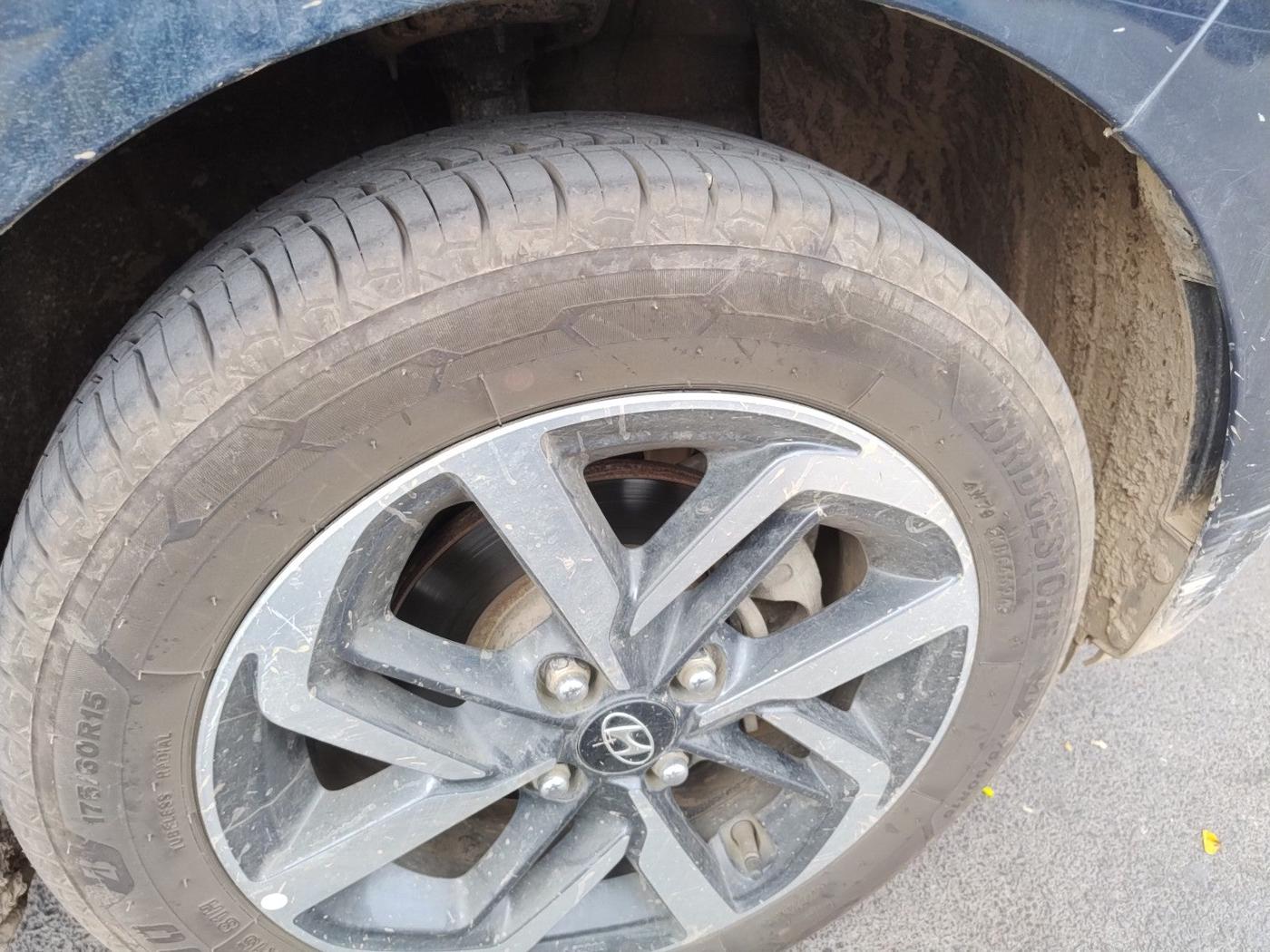 2019 Hyundai GRAND I10 NIOS ASTA 1.2 KAPPA VTVT, Petrol, Manual, 67,737 km, tyre