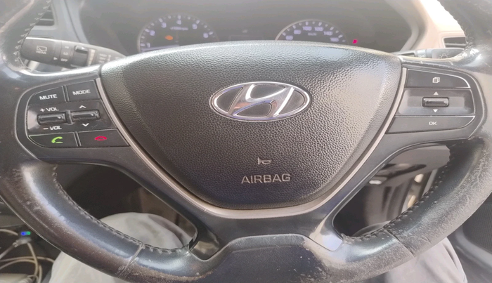 2015 Hyundai Elite i20 ASTA 1.2, Petrol, Manual, 1,45,107 km, interior