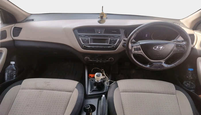 2015 Hyundai Elite i20 ASTA 1.2, Petrol, Manual, 1,45,107 km, interior