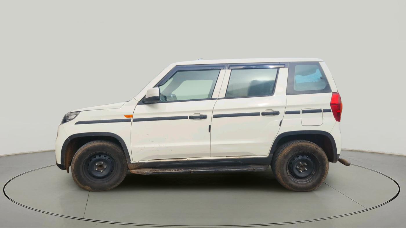 2023 Mahindra BOLERO NEO N 8, Diesel, Manual, 28,414 km, exterior