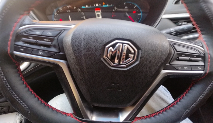 2020 MG HECTOR SHARP 2.0 DIESEL, Diesel, Manual, 1,22,632 km, interior