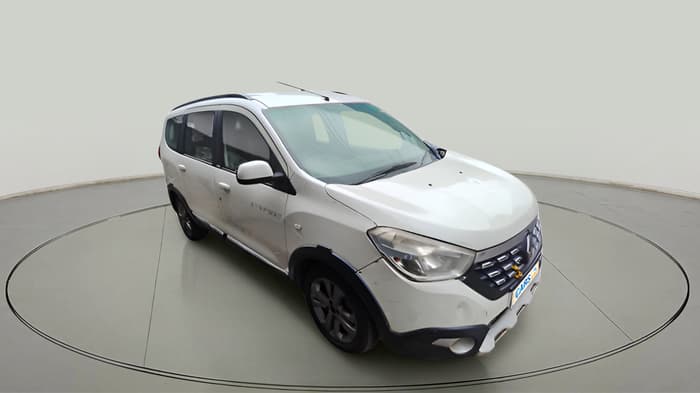 2018 Renault Lodgy 110 PS RXZ STEPWAY 8 STR, Diesel, Manual, 1,52,308 km, exterior