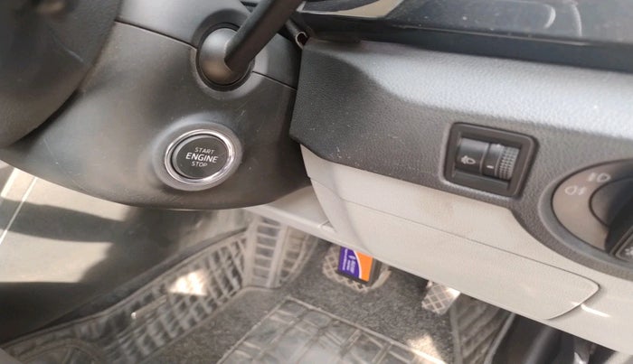 2023 Skoda KUSHAQ STYLE 1.0L TSI AT, Petrol, Automatic, 28,885 km, interior