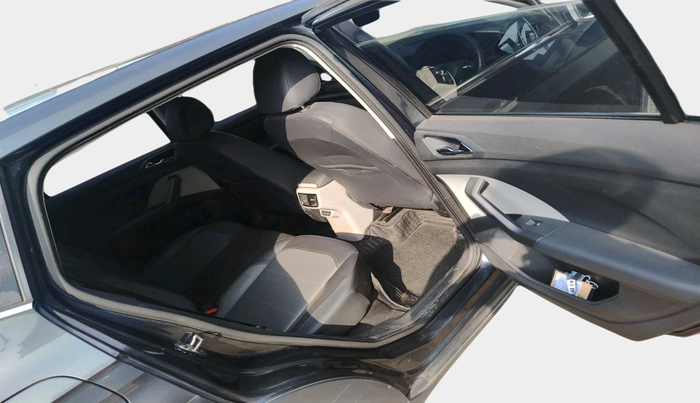 2023 Skoda KUSHAQ STYLE 1.0L TSI AT, Petrol, Automatic, 28,885 km, interior