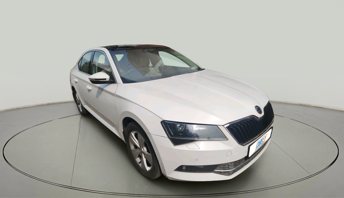 2018 Skoda Superb STYLE 1.8 TSI AT, Petrol, Automatic, 99,892 km, exterior