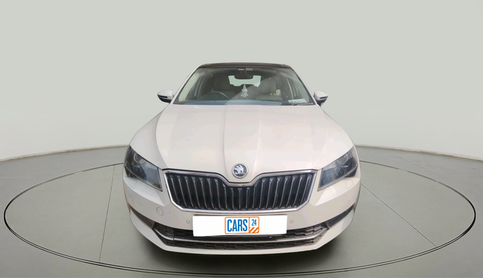 2018 Skoda Superb STYLE 1.8 TSI AT, Petrol, Automatic, 99,892 km, exterior