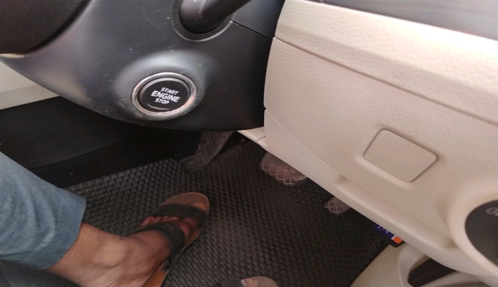 2018 Skoda Superb STYLE 1.8 TSI AT, Petrol, Automatic, 99,892 km, interior