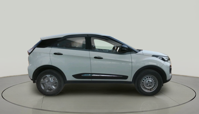 2020 Tata NEXON XE DIESEL, Diesel, Manual, 2,22,240 km, exterior