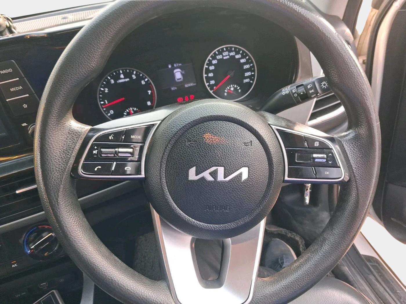 2020 KIA SELTOS HTK 1.5 PETROL, Petrol, Manual, 82,496 km, interior