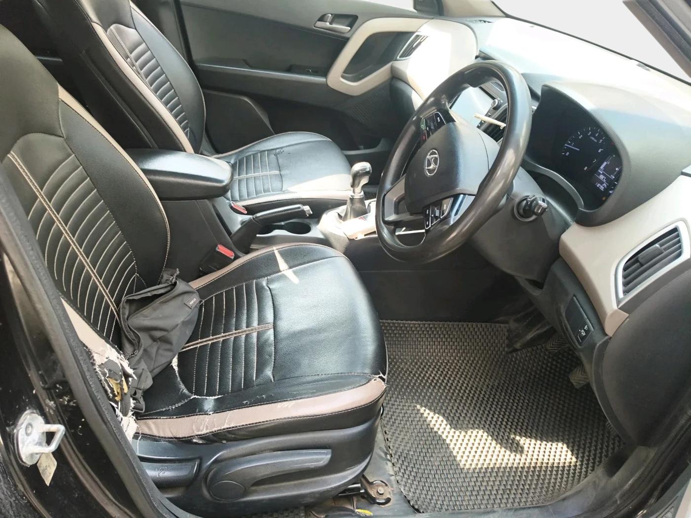 2016 Hyundai Creta SX PLUS 1.6 PETROL, Petrol, Manual, 1,18,799 km, interior