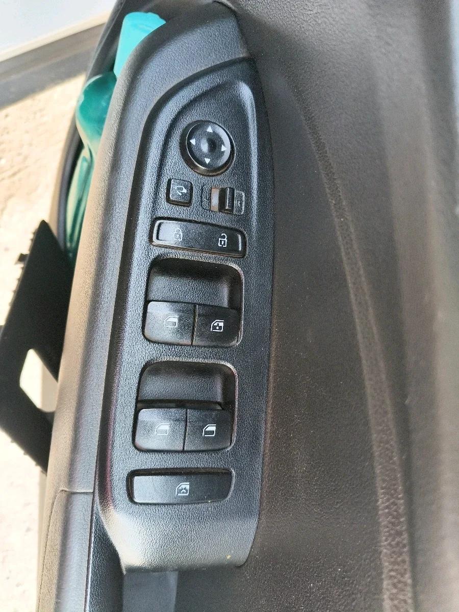 2020 Hyundai VENUE SX 1.4 CRDI, Diesel, Manual, 1,90,012 km, interior
