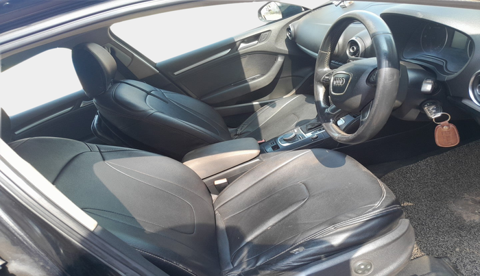 2014 Audi A3 35TDI ATTRACTION, Diesel, Automatic, 92,979 km, interior