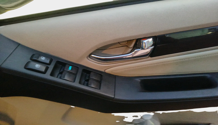 2016 Chevrolet Trailblazer LTZ AT, Diesel, Automatic, 1,50,455 km, interior