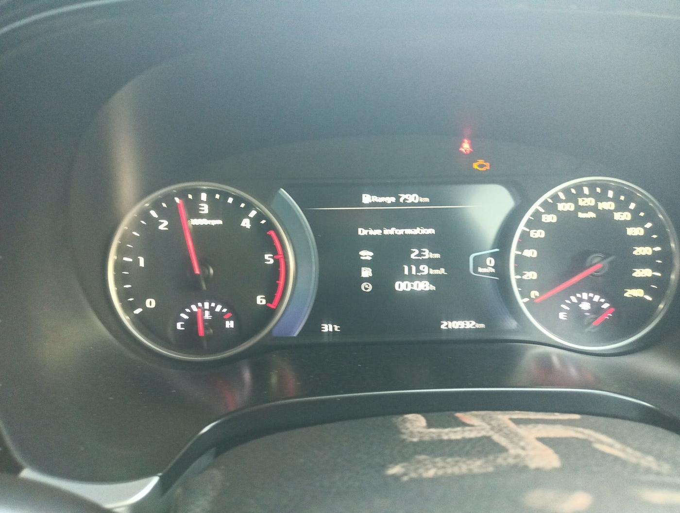 2019 KIA SELTOS HTX 1.5 DIESEL, Diesel, Manual, 2,10,932 km, interior