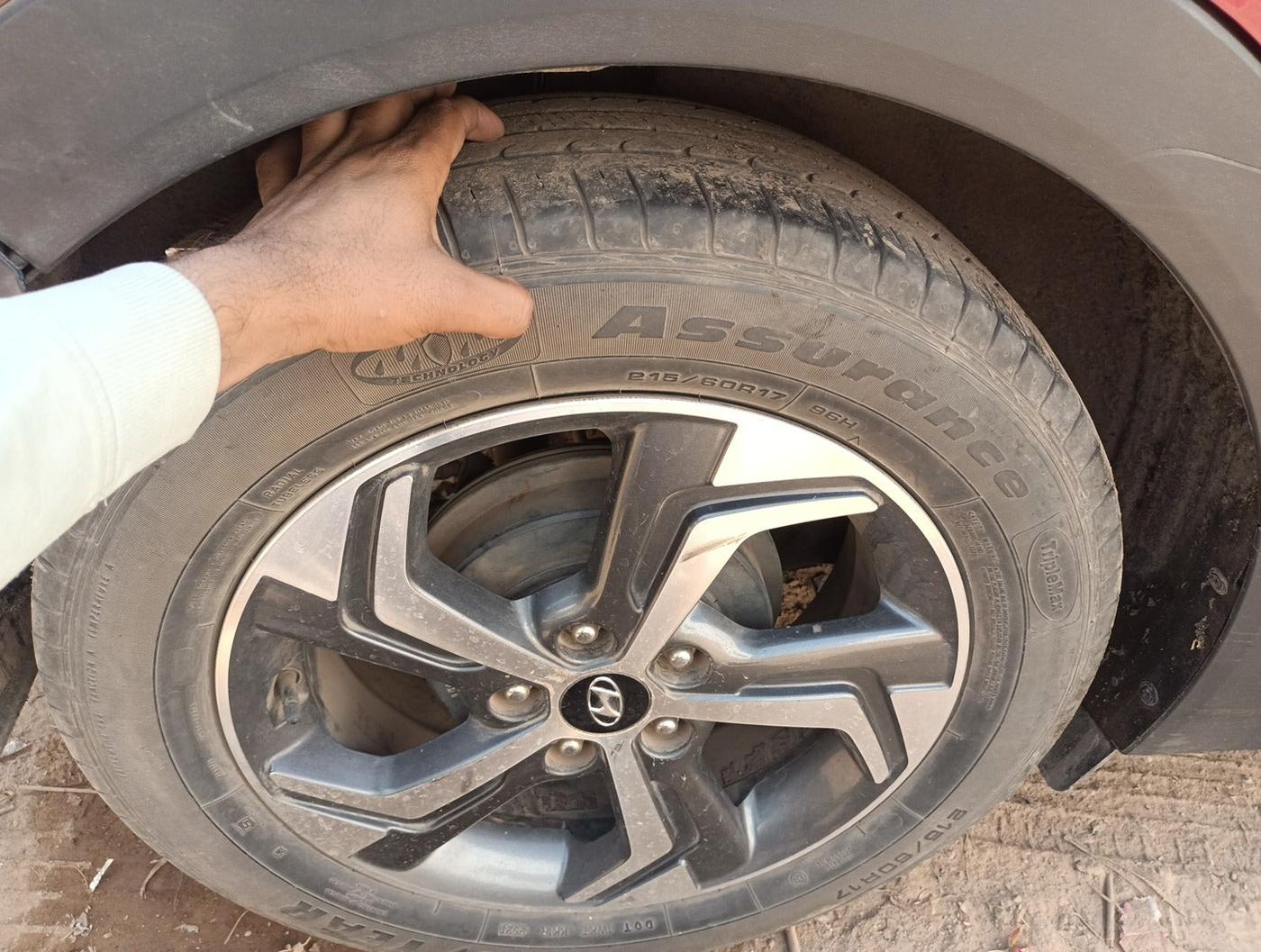 2019 Hyundai Creta SX (O) EXECUTIVE 1.6 PETROL, Petrol, Manual, 80,536 km, tyre