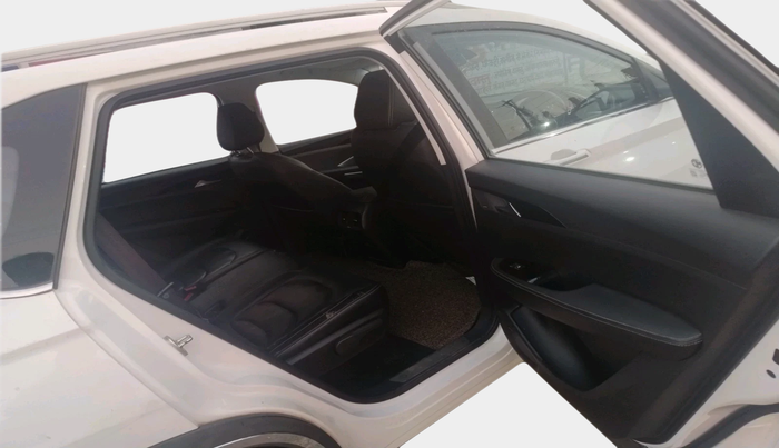 2020 MG HECTOR SHARP 1.5 DCT PETROL, Petrol, Automatic, 35,012 km, interior