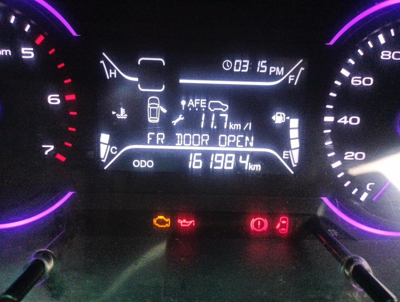 2019 Mahindra MARAZZO M2 8 STR, Diesel, Manual, 1,61,984 km, interior