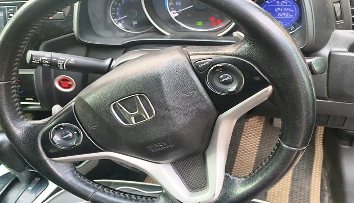 2021 Honda Jazz 1.2L I-VTEC ZX CVT, Petrol, Automatic, 1,24,144 km, interior