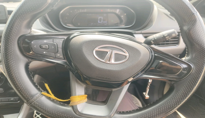 2021 Tata NEXON XM SUNROOF PETROL, Petrol, Manual, 61,371 km, interior