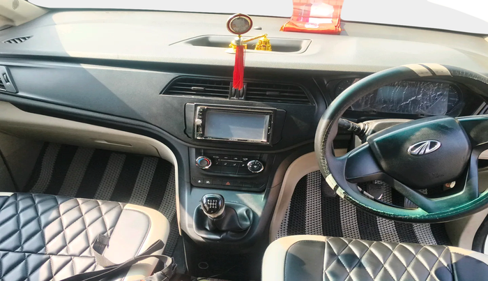 2019 Mahindra MARAZZO M2 8 STR, Diesel, Manual, 1,68,900 km, interior