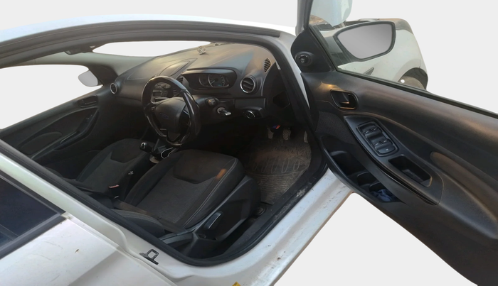 2017 Ford Figo Aspire TITANIUM 1.2 PETROL, Petrol, Manual, 53,388 km, interior