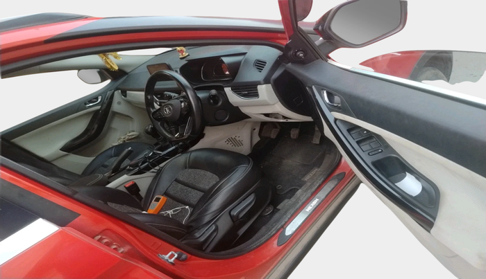 2021 Tata NEXON XZ PLUS PETROL SUNROOF, Petrol, Manual, 22,699 km, interior