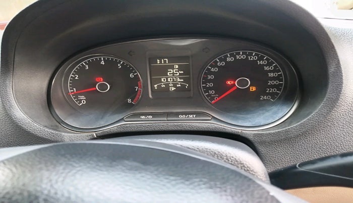 2017 Volkswagen Ameo COMFORTLINE PLUS 1.2L, Petrol, Manual, 1,01,073 km, interior