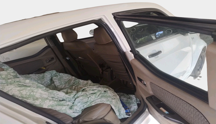 2017 Mahindra E20 Plus P6, Electric, Automatic, 51,477 km, interior