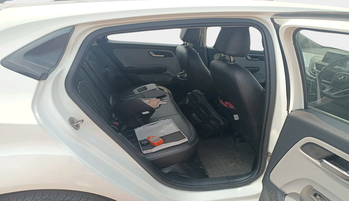 2020 Tata ALTROZ XZ PETROL, Petrol, Manual, 61,868 km, interior