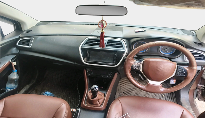 2015 Maruti S Cross ZETA 1.3, Diesel, Manual, 1,67,934 km, interior
