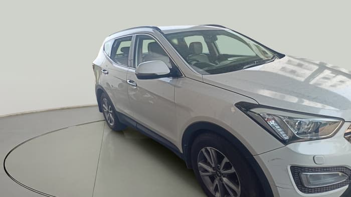 2017 Hyundai Santa Fe 2 WD AT, Diesel, Automatic, 1,20,412 km, exterior
