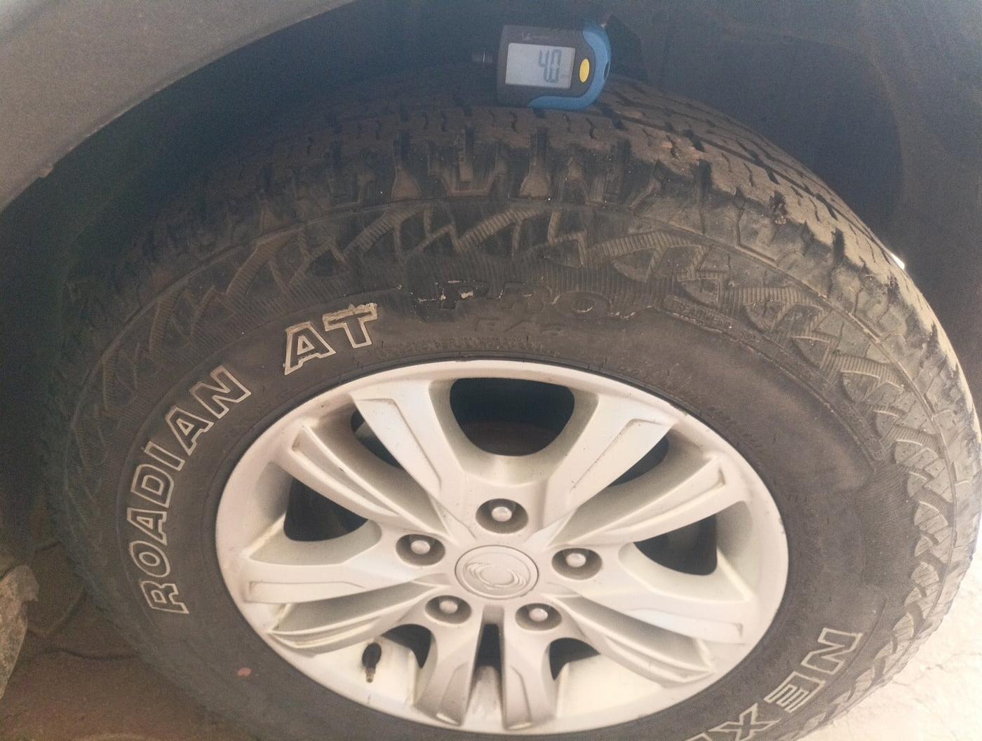 2014 Ssangyong Rexton RX7, Diesel, Automatic, 82,691 km, tyre